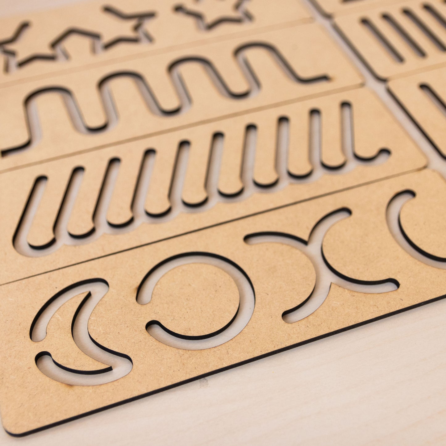 8 Wooden Stencils with 2 Pointers