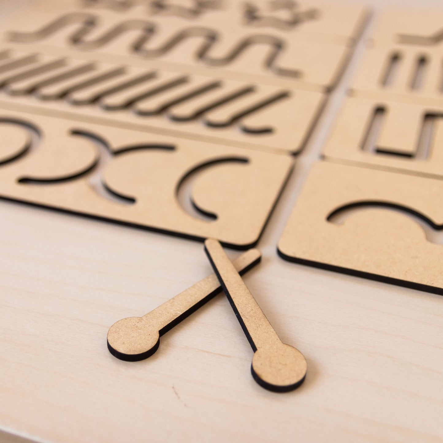 8 Wooden Stencils with 2 Pointers