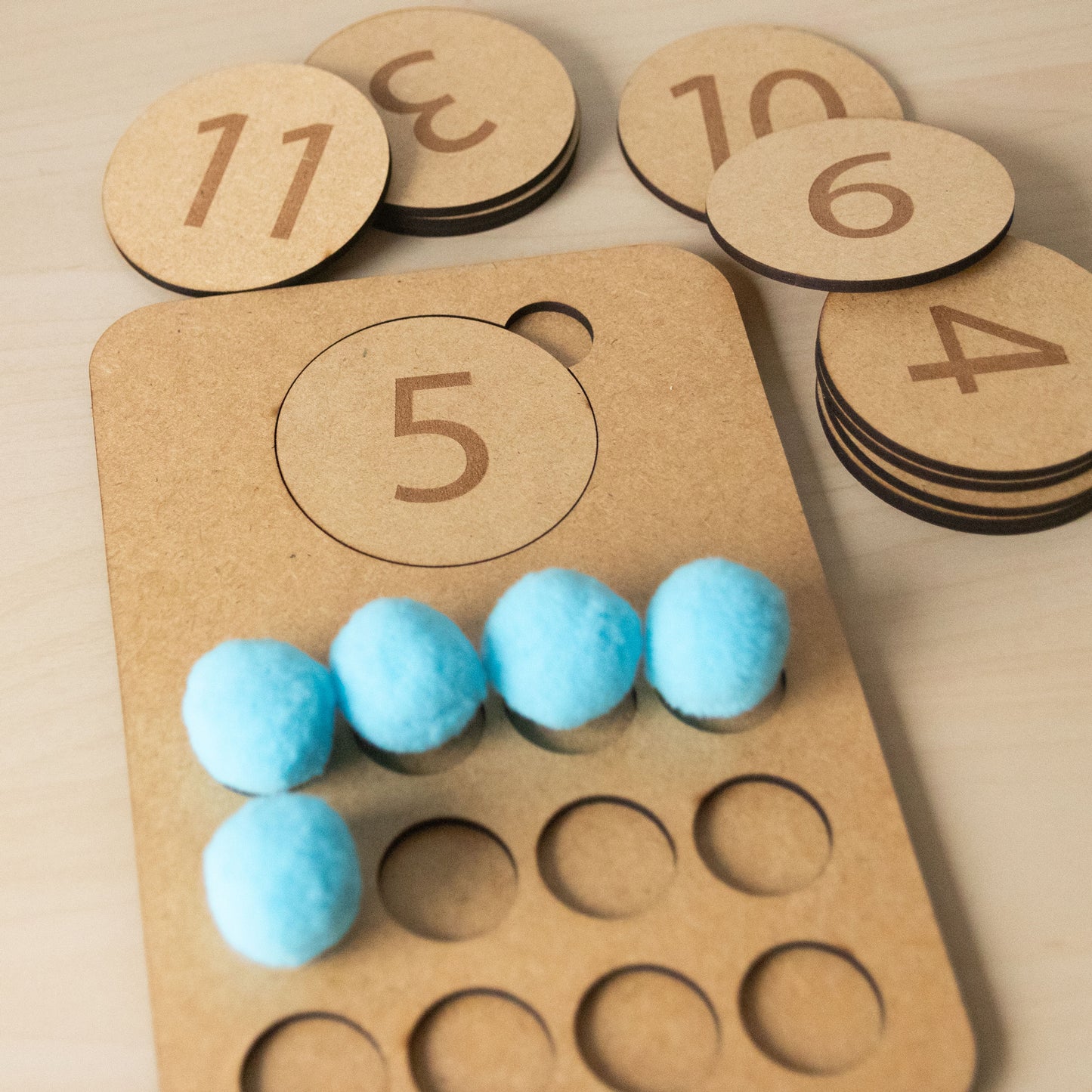 Chart with 12 Numbers to Learn to Count